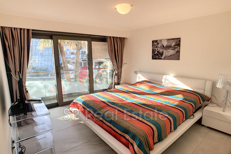 Appartement - 95 m² - 3 pièces