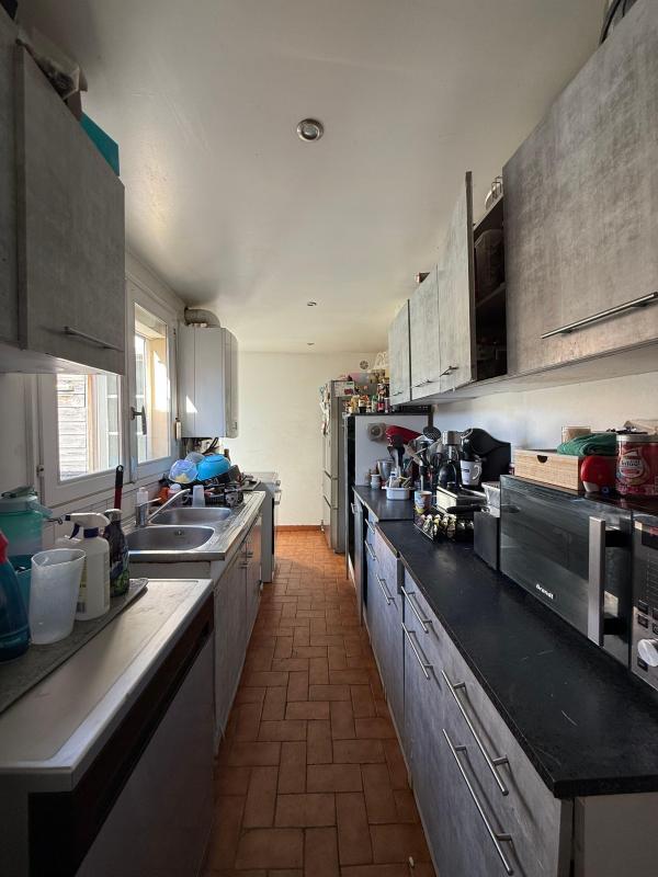 Maison - 250 m² - 7 pièces