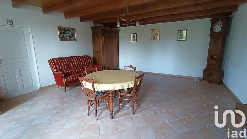 Maison - 243 m² - 8 pièces