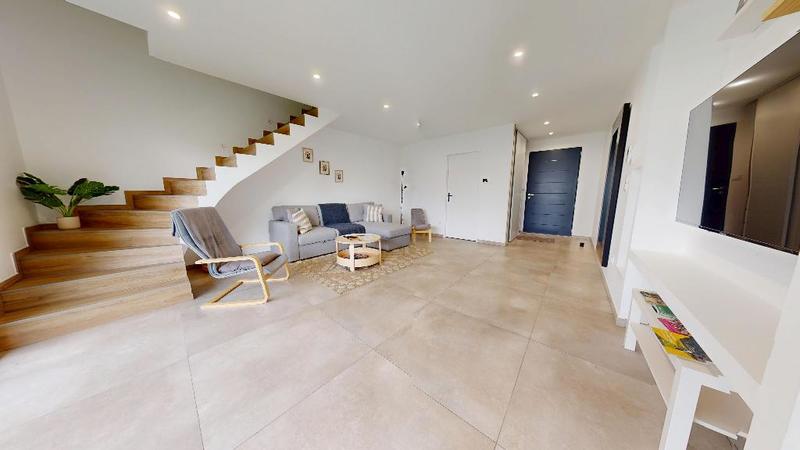 Appartement - 121 m² - 4 pièces