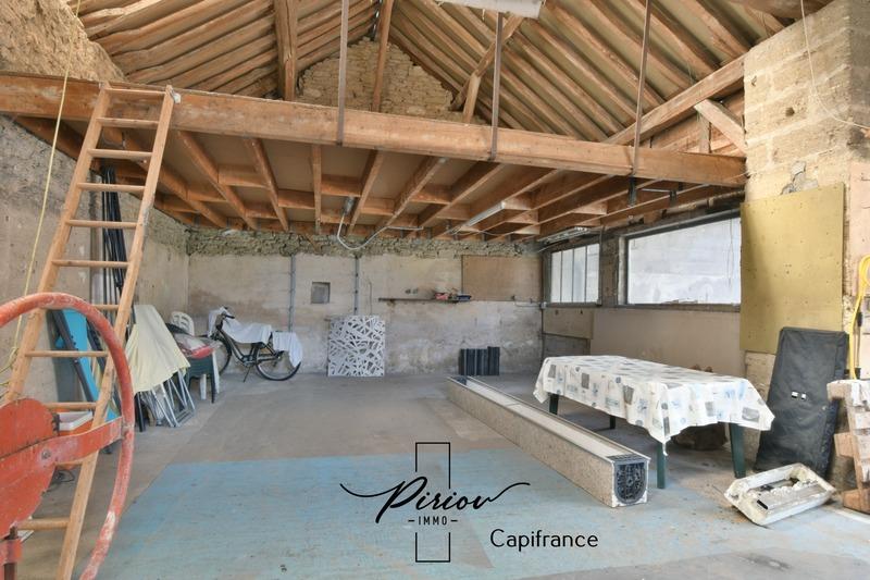 Propriété - 129 m² - 8 pièces