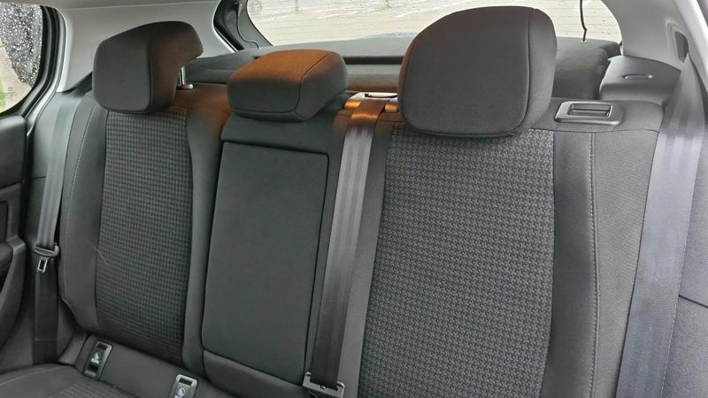 Peugeot 308 II 1.5 BlueHDi 130 Eat6 Active Business - Automatique