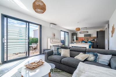 Villa - 90 m² - 4 pièces