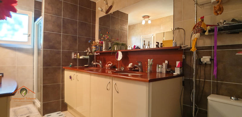 Maison - 191 m² - 7 pièces