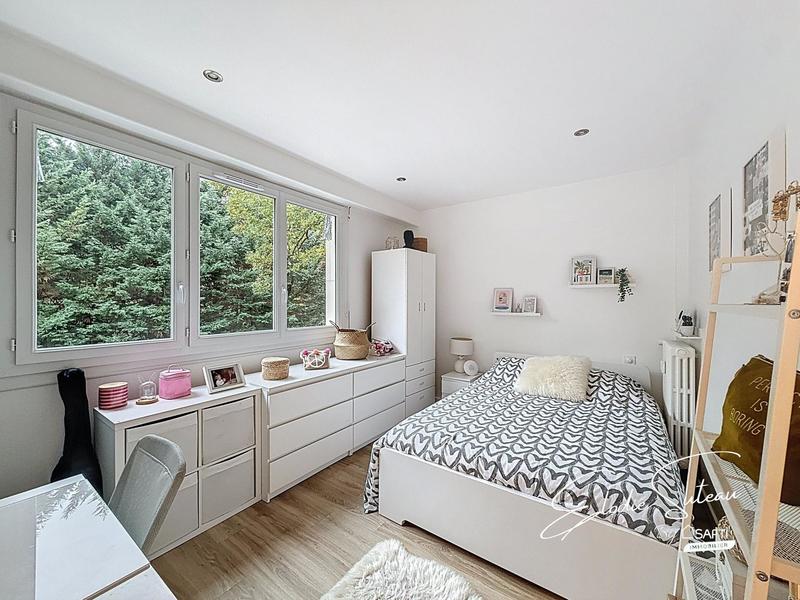 Appartement - 92 m² - 4 pièces