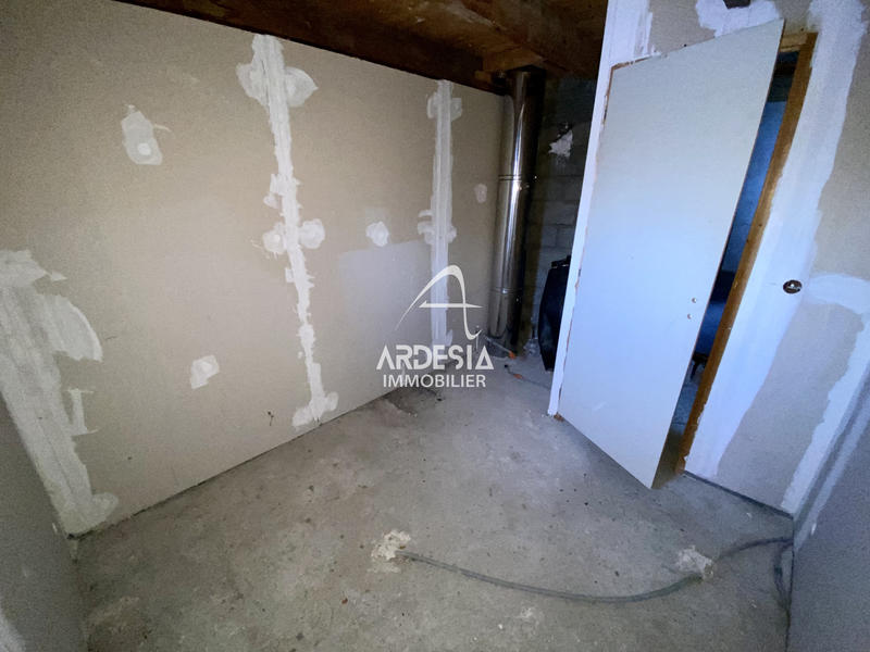 Maison - 90 m² - 6 pièces