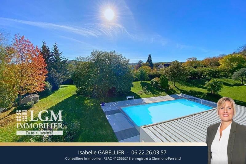 Villa - 288 m² - 6 pièces