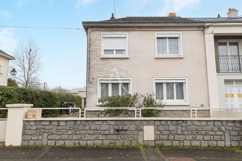 Maison - 88 m² - 4 pièces