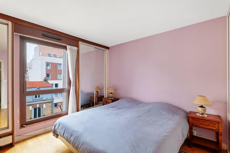 Appartement - 100 m² - 5 pièces