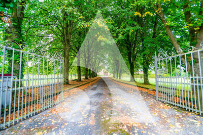 Maison - 581 m² - 21 pièces