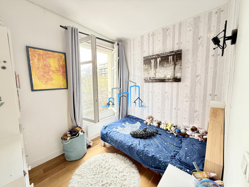 Appartement - 94 m² - 4 pièces