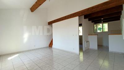 Loft - 50 m² - 3 pièces