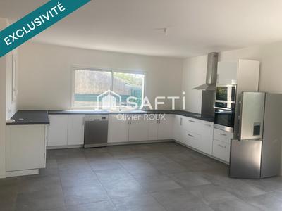 Maison - 130 m² - 4 pièces