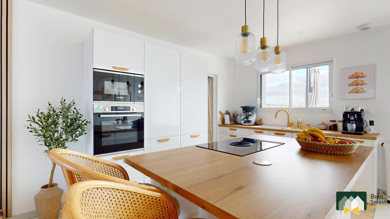 Maison - 114 m² - 6 pièces