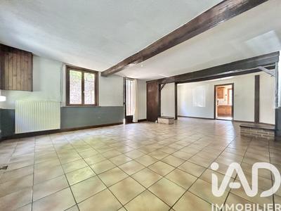 Maison - 95 m² - 3 pièces