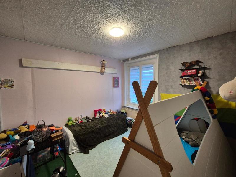 Maison - 186 m² - 6 pièces