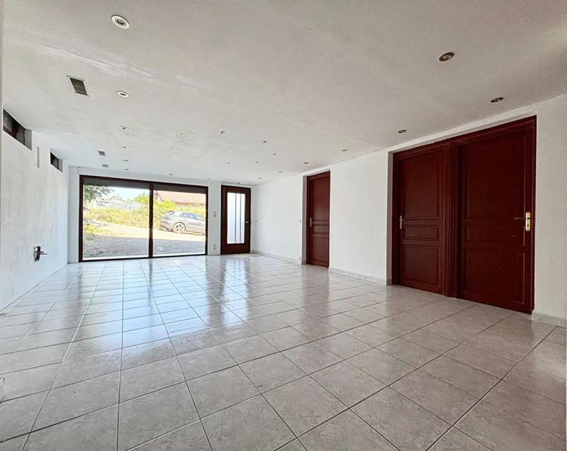 Maison - 175 m² - 5 pièces