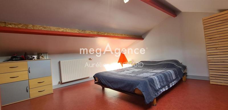 Maison - 153 m² - 9 pièces