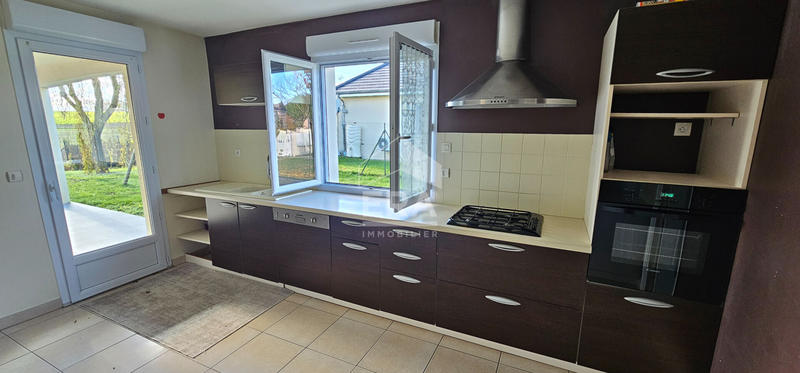 Maison - 152 m² - 6 pièces