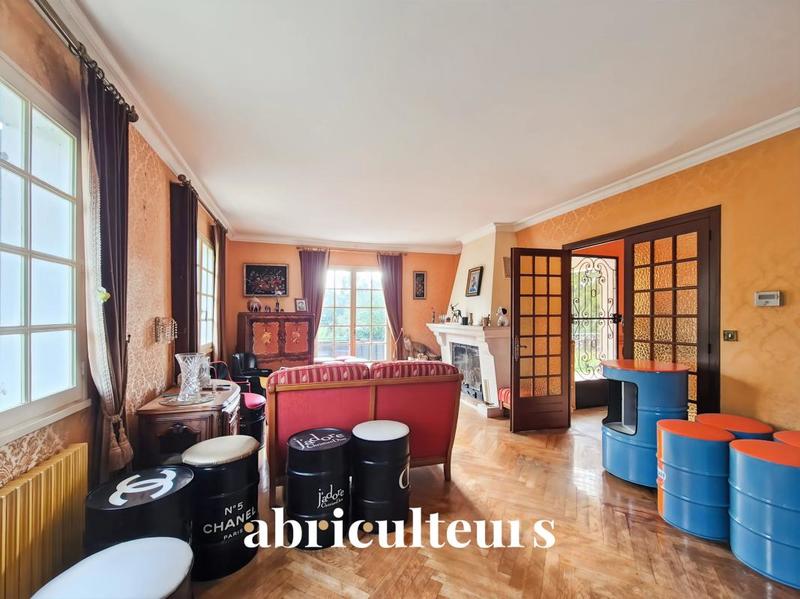 Maison ancienne - 140 m² - 5 pièces