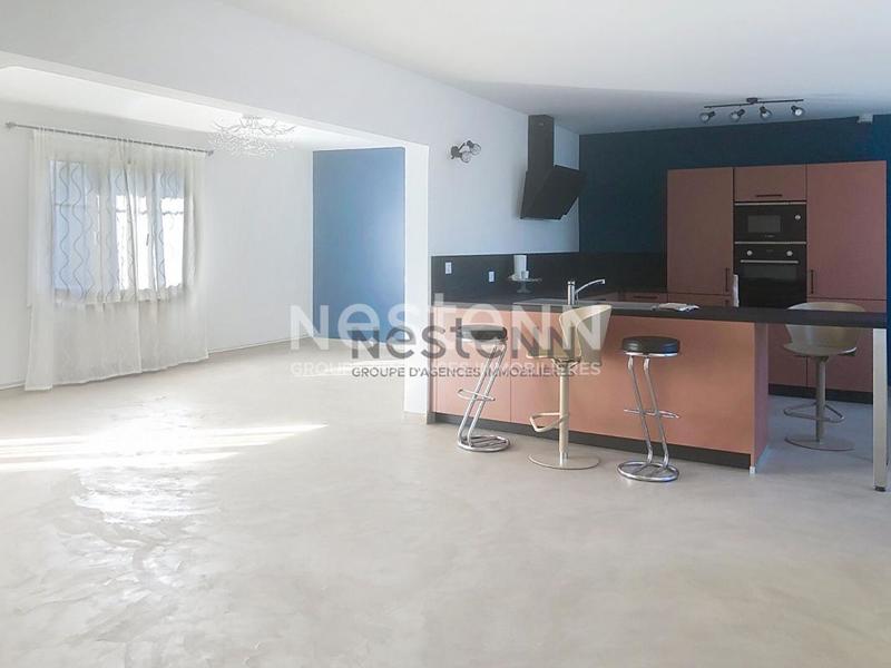 Maison - 195 m² - 7 pièces