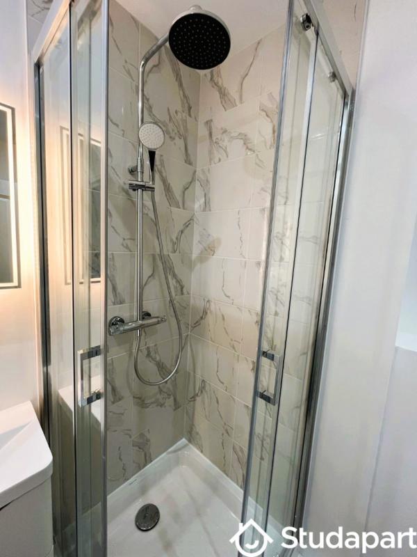 Appartement - 15 m² - 1 pièce