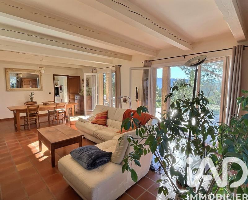 Maison - 145 m² - 6 pièces