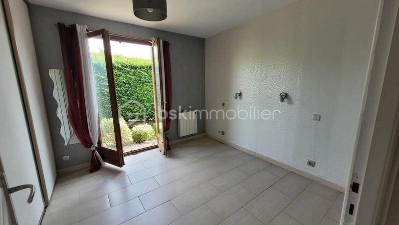 Maison traditionnelle - 150 m² - 6 pièces