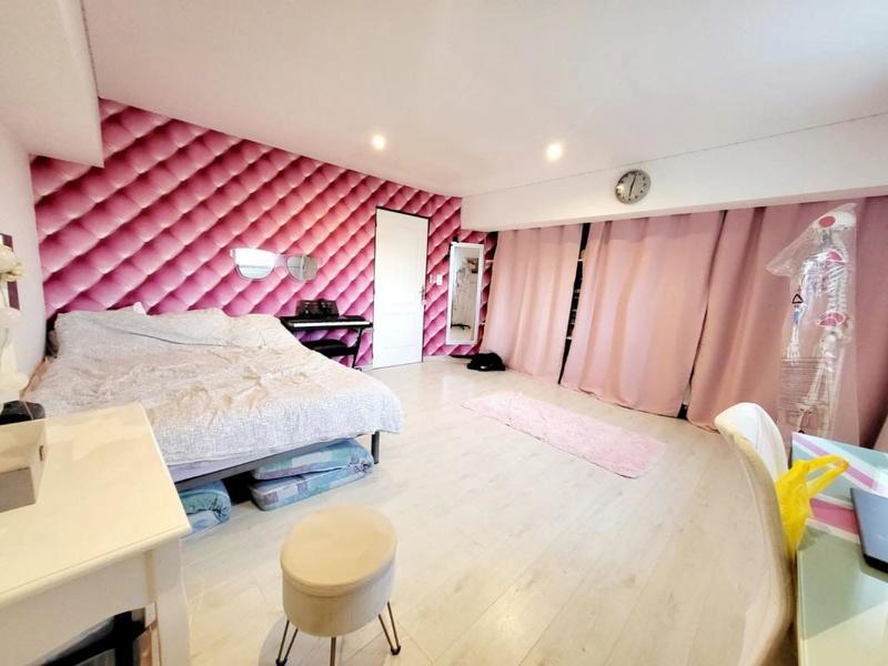 Maison en pierre - 218 m² - 6 pièces