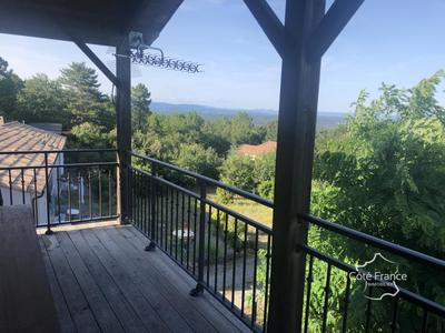 Maison - 136 m² - 6 pièces