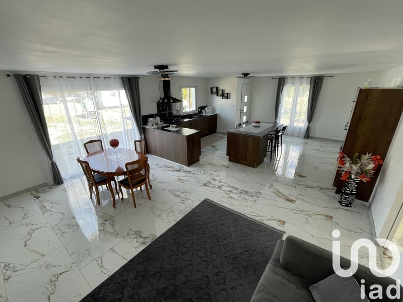 Maison - 92 m² - 3 pièces