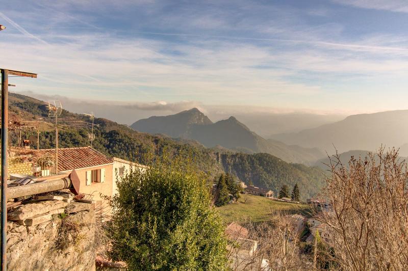 Maison de village - 61 m² - 2 pièces