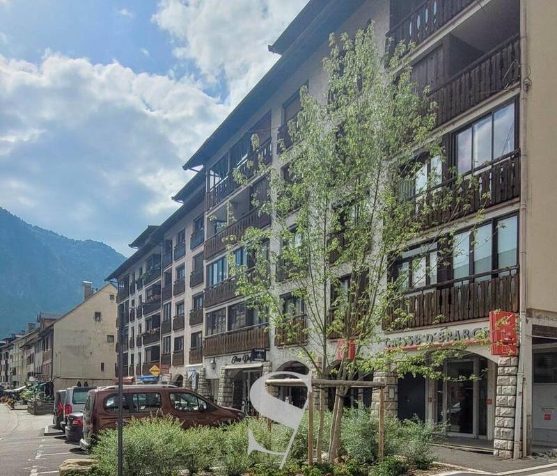 Appartement - 98 m² - 4 pièces