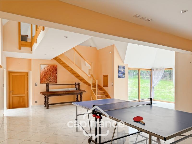 Maison en pierre - 375 m² - 10 pièces