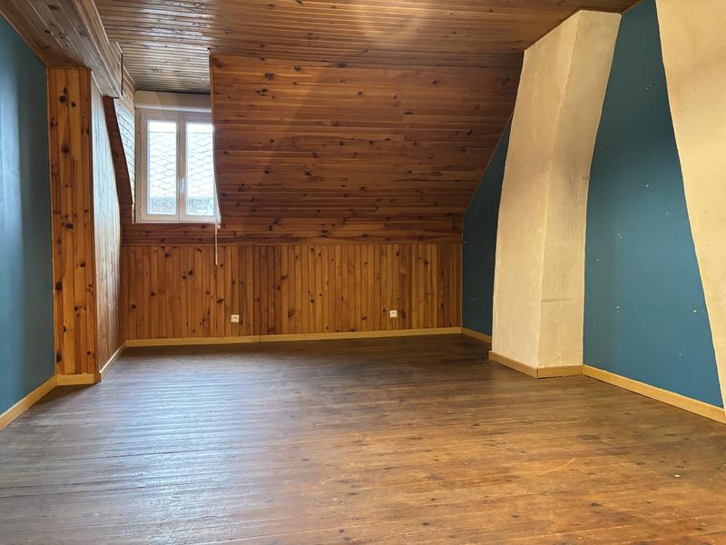 Maison - 87 m² - 5 pièces