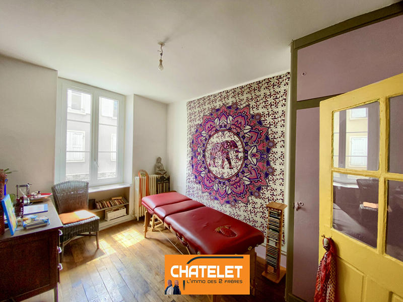 Appartement - 92 m² - 4 pièces