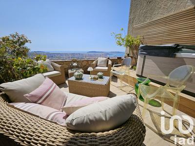 Appartement - 132 m² - 5 pièces