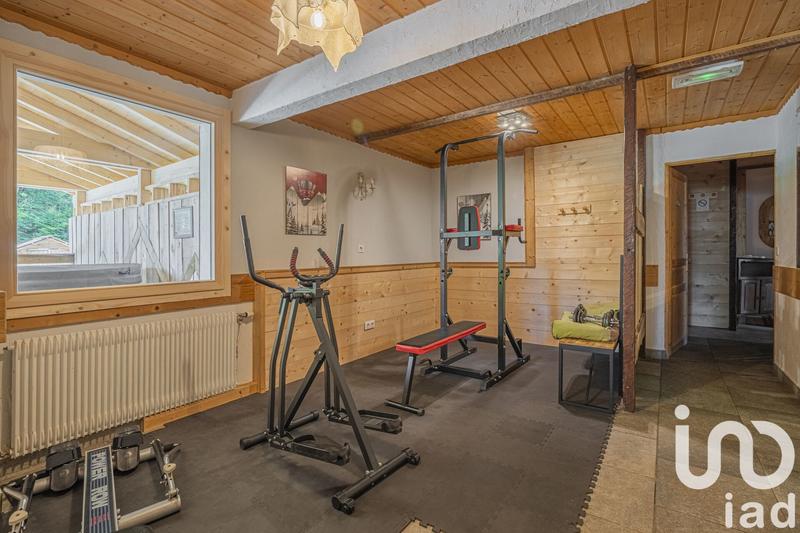 Maison - 424 m² - 10 pièces