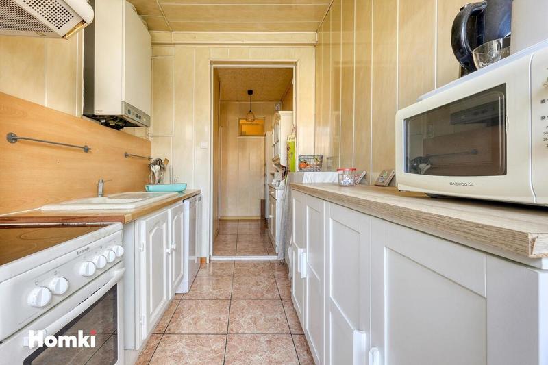 Appartement - 79 m² - 3 pièces