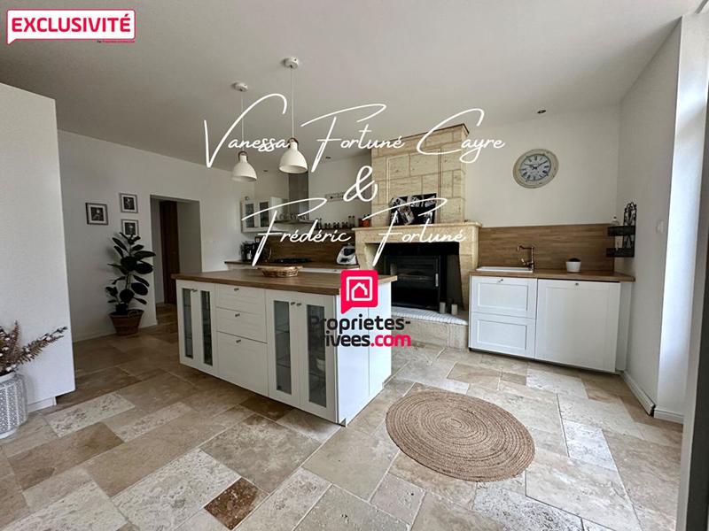 Maison - 143 m² - 5 pièces