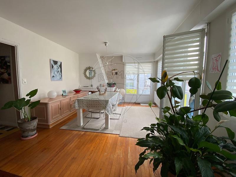 Appartement - 77 m² - 3 pièces