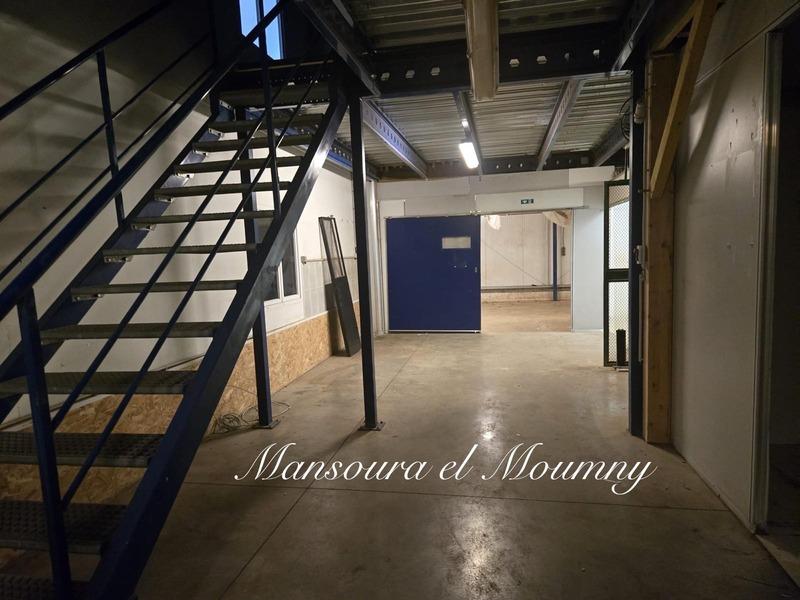 Immeuble - 2 100 m²