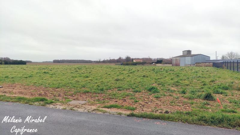 Terrain constructible - 1 025 m²
