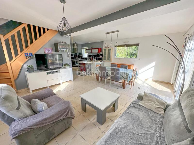Maison - 85 m² - 5 pièces