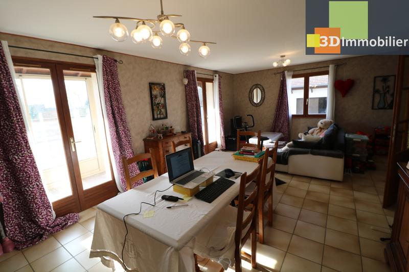 Maison - 95 m² - 5 pièces