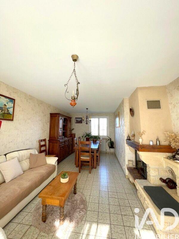 Maison - 95 m² - 5 pièces