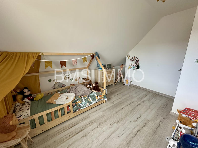 Maison - 151 m² - 6 pièces