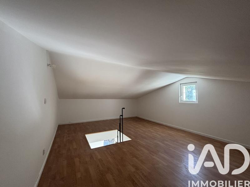 Appartement - 100 m² - 2 pièces