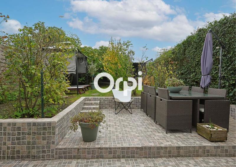 Maison - 110 m² - 4 pièces