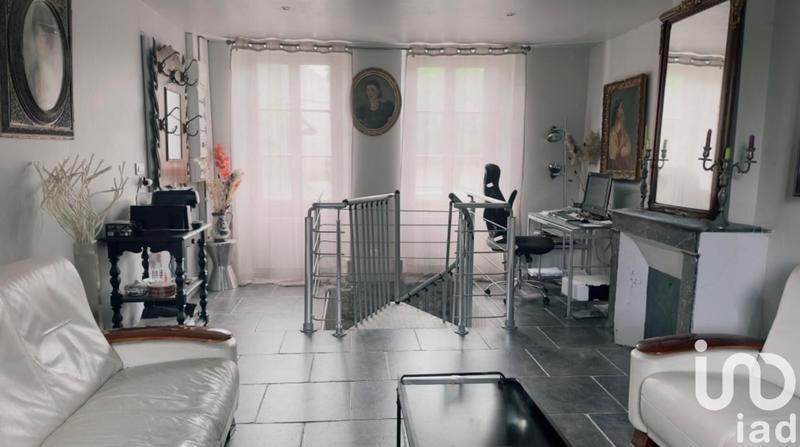 Maison - 158 m² - 7 pièces